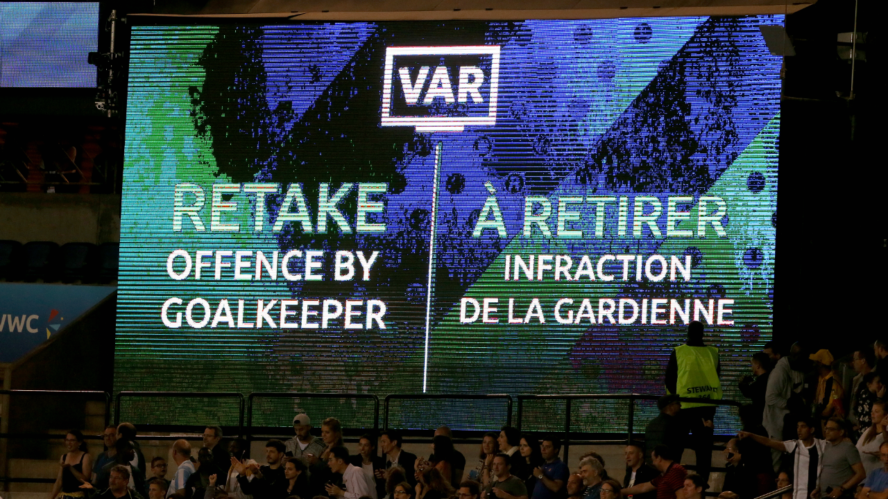 VAR