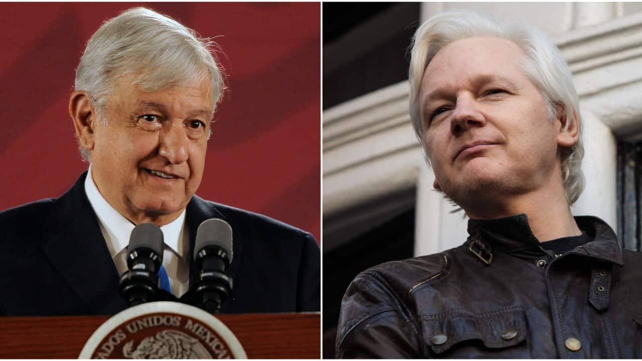 Andres Manuel Lopez Obrador has voiced his solidarity with the Wikileaks founder.