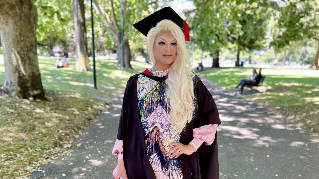 Melbourne medical student Noah De Losa graduates in drag ensemble | SBS News Melbourne medical student Noah De Losa graduates in drag ensemble | SBS News