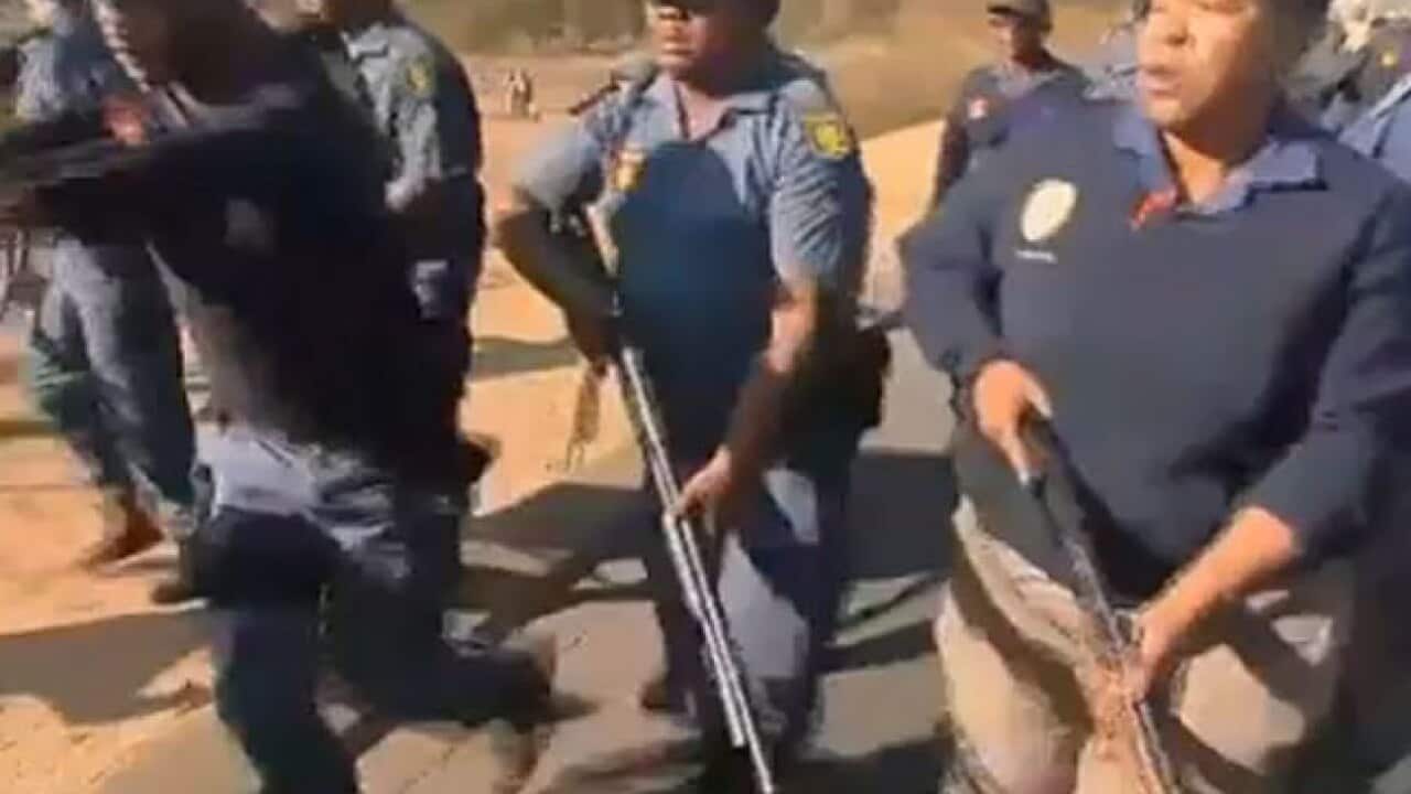soweto_protest_sbs_1051229282