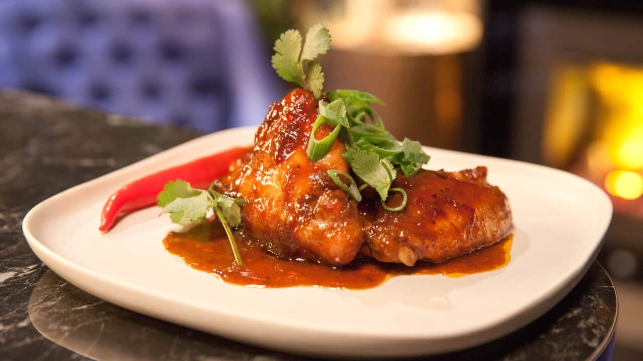 Sweet and spicy chicken wings