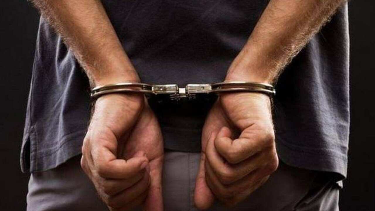 handcuffs.jpg