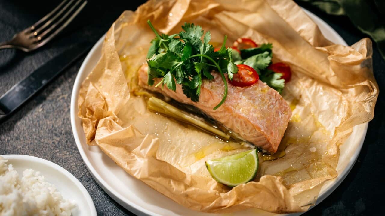 Baked salmon with ginger lemongrass and lime