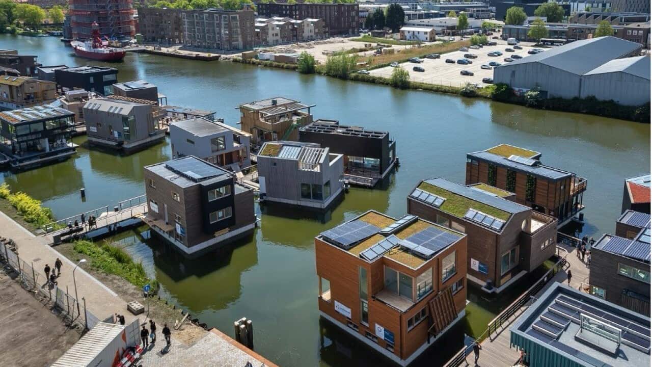 Schoon Schip Amsterdam huizen op water