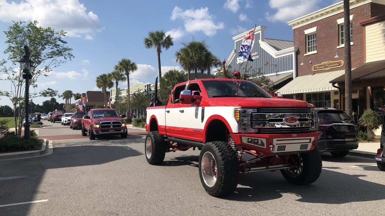 Donald Trump’s supporters parade in Florida’s streets during the campaign (SBS).