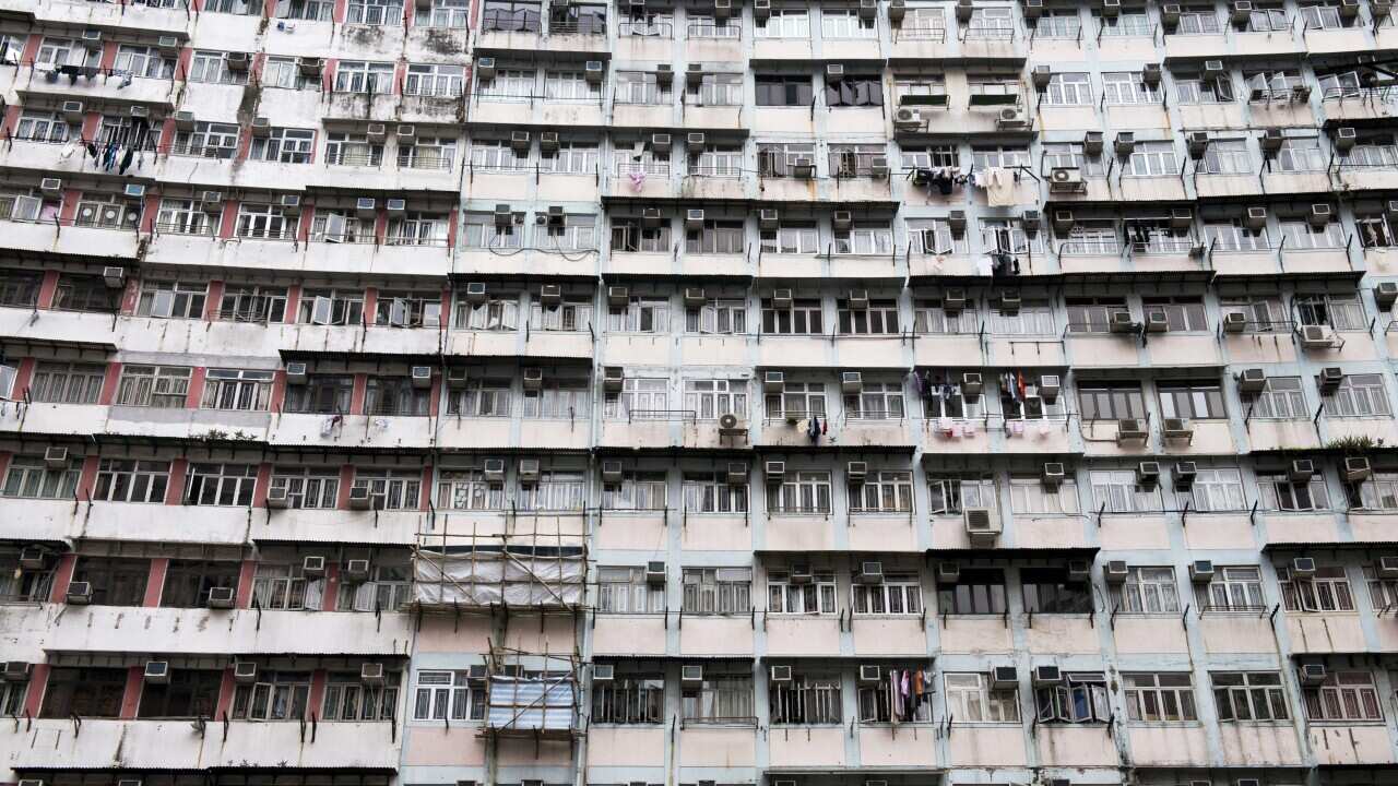 A huge apartment building.