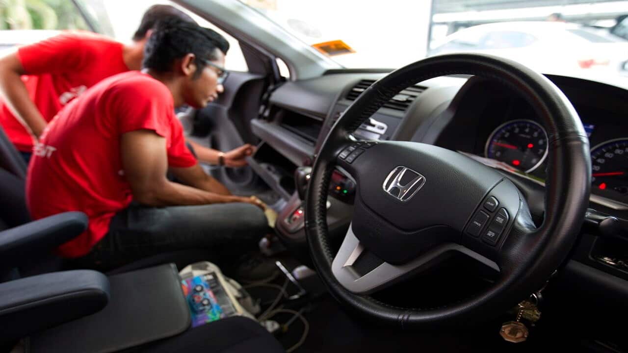 The federal government is taking the unusual step of ordering a recall of more than two million cars fitted with Takata.
