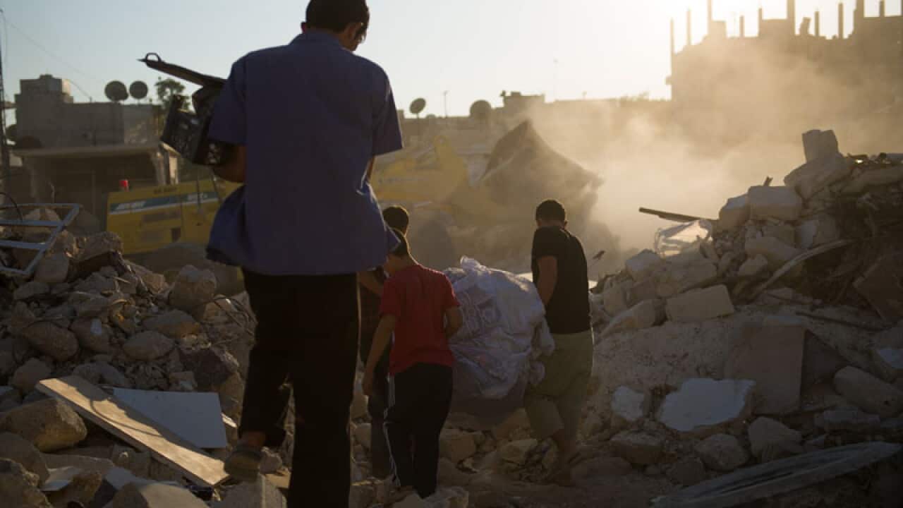 Obama warns Syria over chemical weapons