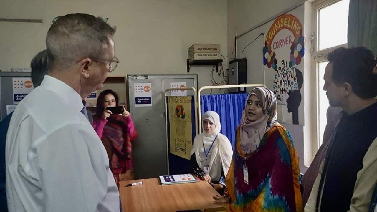 Australian High Commissioner to Pakistan, Dr Geoffrey Shaw visits AustralianAid funded facility in Peshawar that provides maternal health services.