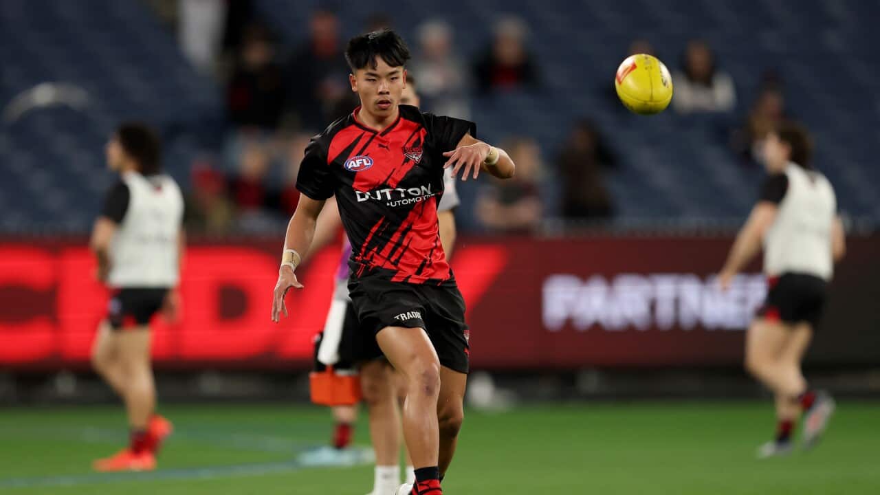 AFL Rd 24 - Essendon v Carlton