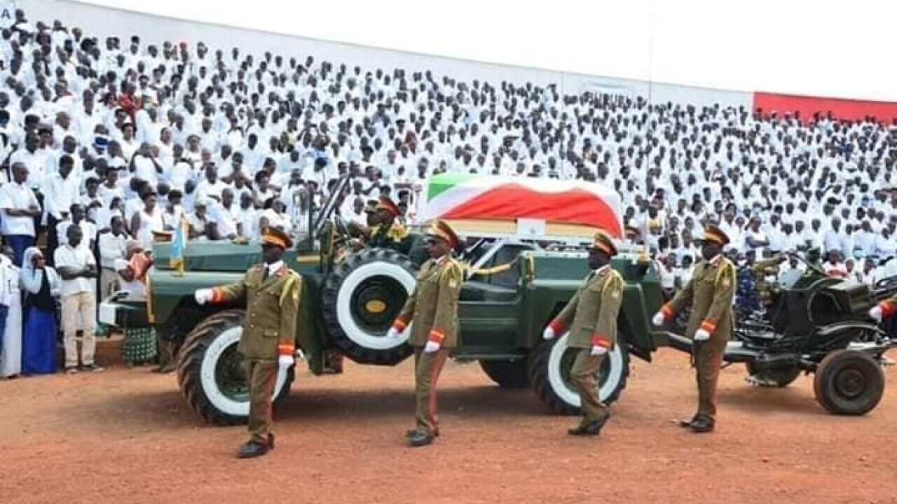 Maelfu wahudhuria ibada yamazishi ya Rais Peter Nkurunziza
