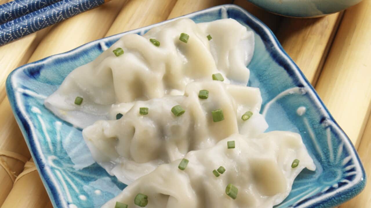 76984478_11_1288645179