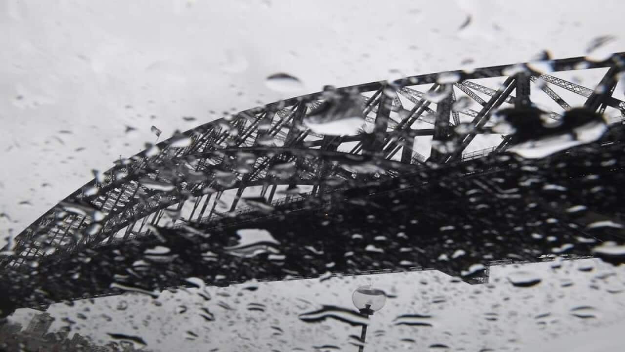 Image for read more article 'ΔΙΑΒΑΣΤΕ ΚΑΙ ΑΚΟΥΣΤΕ ΑΚΟΜΑ'