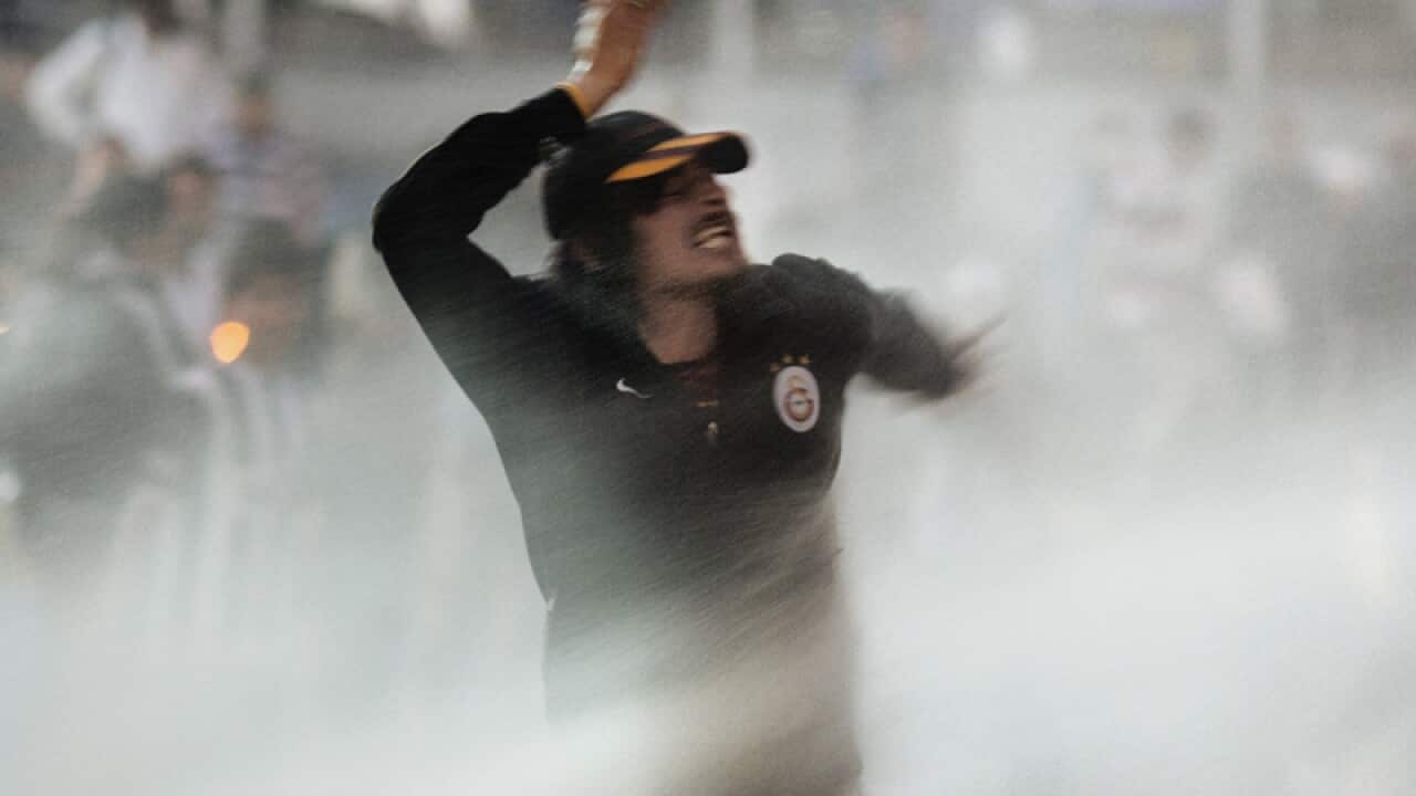 Tear gas fired in Turkey amid more unrest