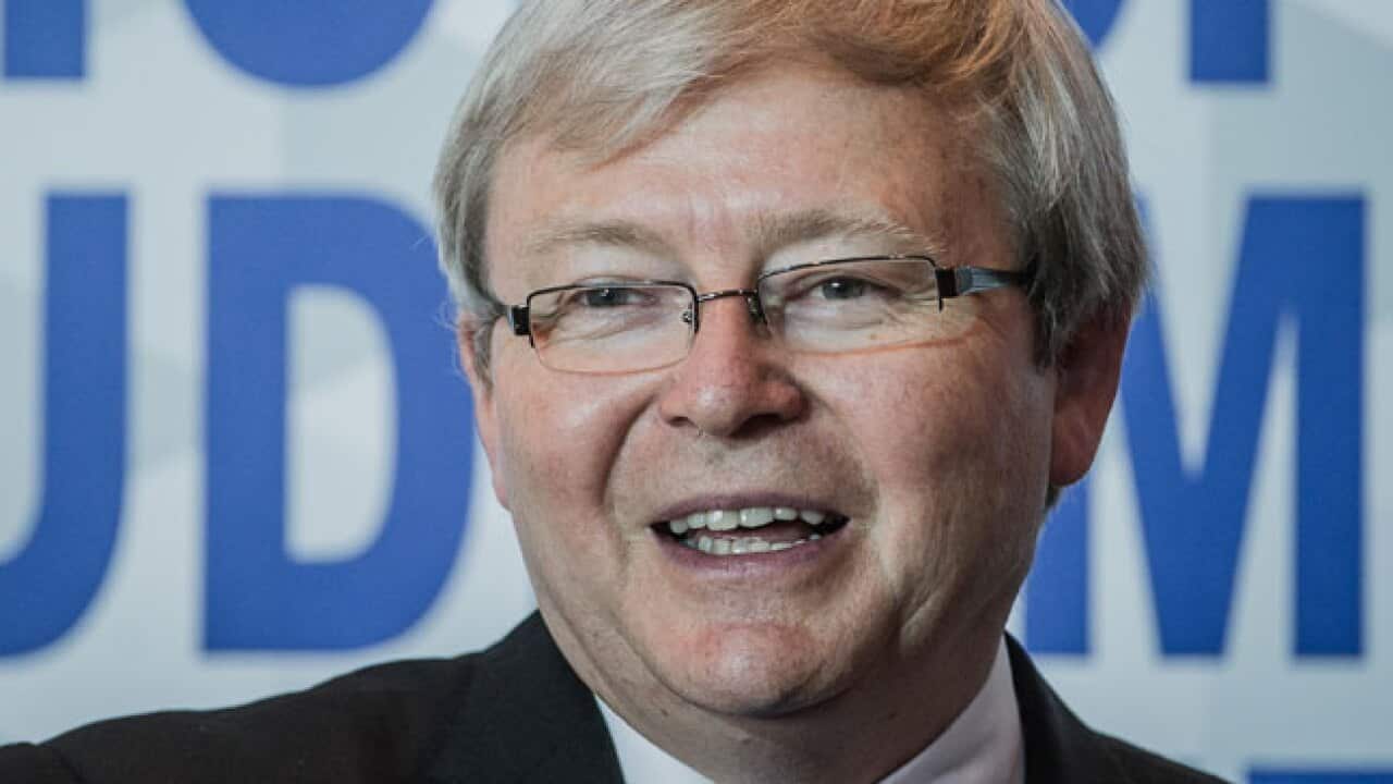 kevin_rudd_beer_getty_130221_article_598278488