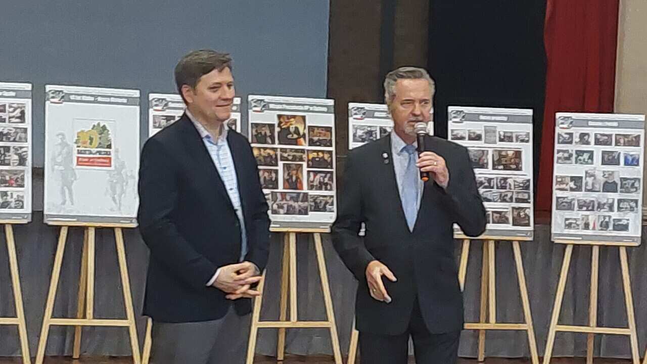 Minister MSZ.jpg