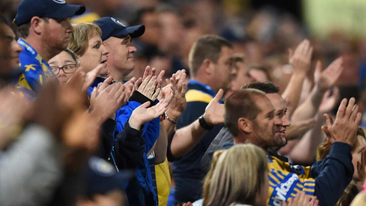 Eels fans applaud