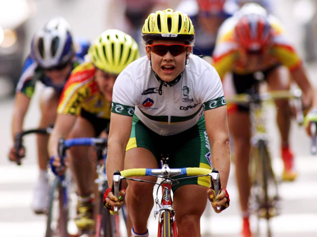 Anna Wilson of Australia pedals on her way to capturing the silver medal in the elite women's road race at the World Cycling Championships in Verona, Italy, Saturday, October 9, 1999. (AP Photo/Michael Probst)