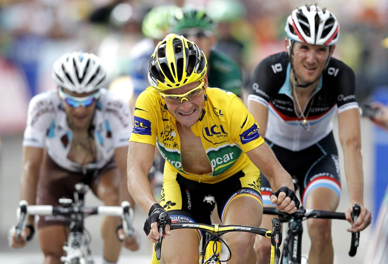 Tommy holds on - just... Thomas Voeckler manages to hold on to the race lead after Stage 14 of the 2011 Tour.