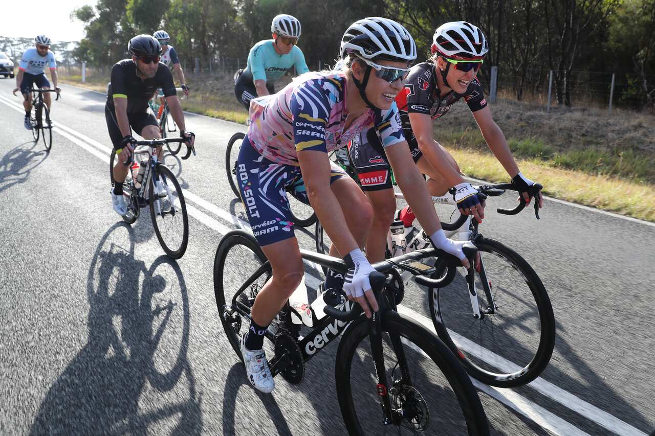 Peta Mullens, Beck Wiasak, Melbourne to Warrnambool