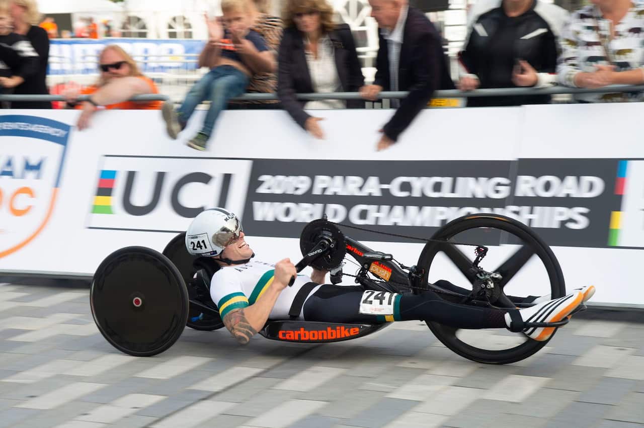 Alex Welsh (Casey Gibson)