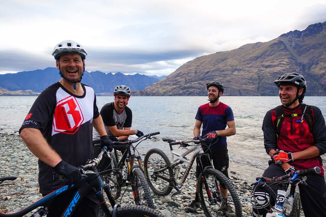 Bikeaholic's Justin Worth (left) and Mat Weir (next left). Rad dudes. Can shred. (Kath Bicknell)