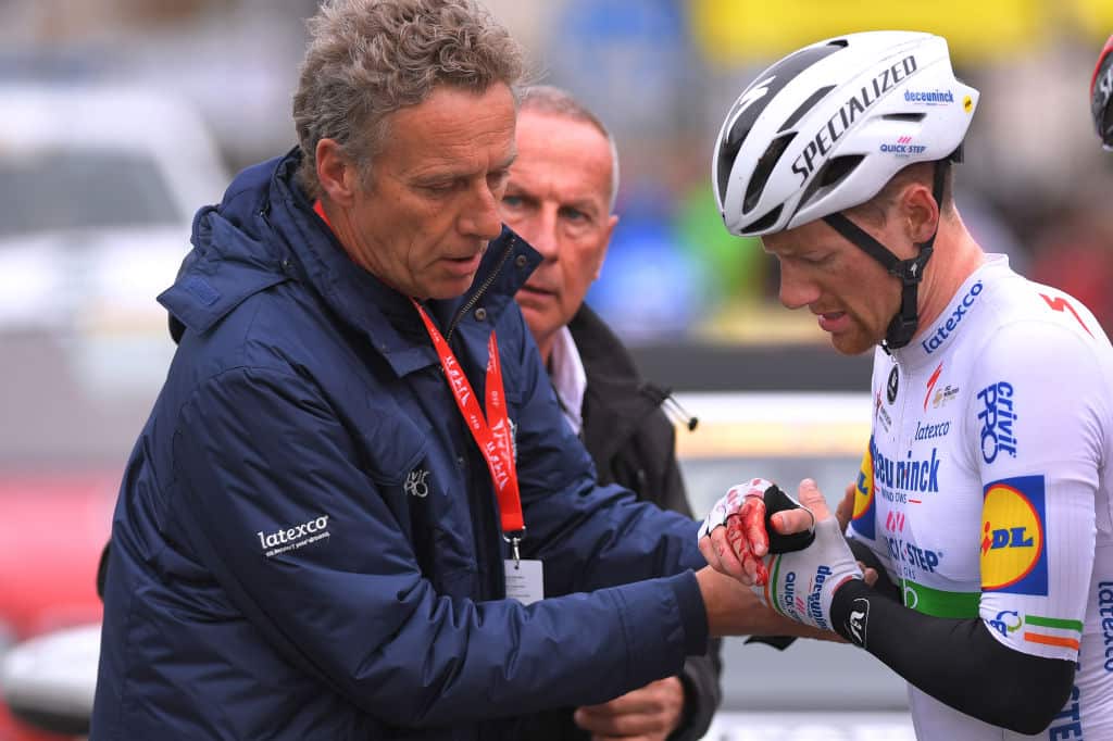 Red right hand - Sam Bennett after Paris-Nice Stage 3