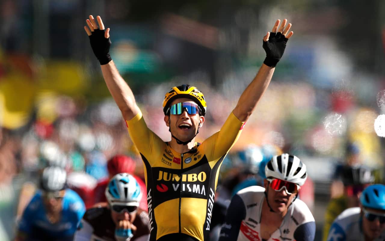 Wout van Aert wins Stage 7 of the Tour de France