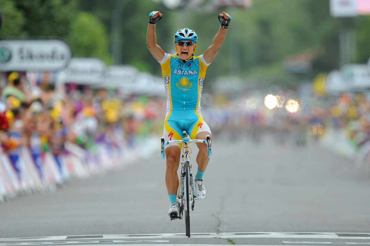 July 17, 2010 Tour de France: How'd I do that? Drugs, man... Alexandre Vinokourov wins Stage 13 in Revel.