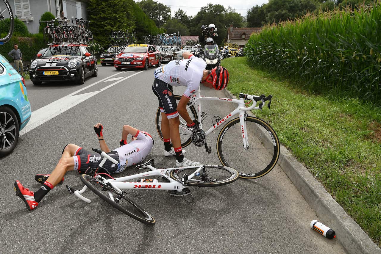 Alberto Contador's (R) Tour went from bad to worse Wednesday, crashing with team-mate Michael Gogl.