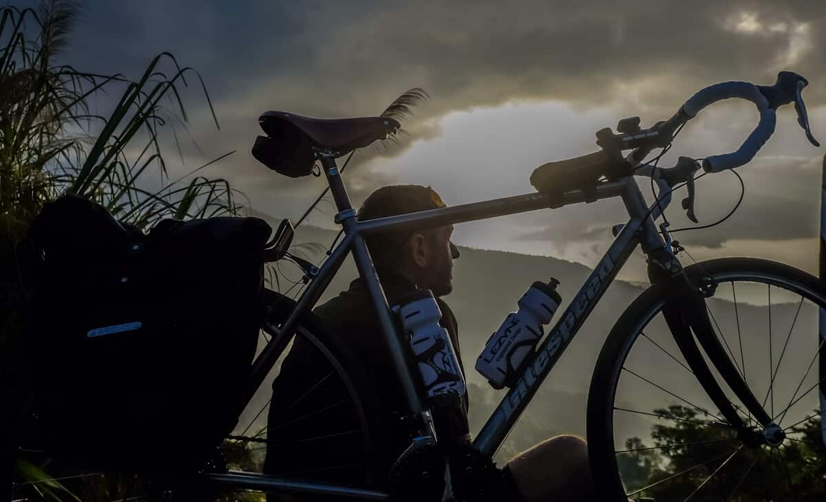 Steve Thomas finally got what Brooks saddles are all about; pure and functional class 