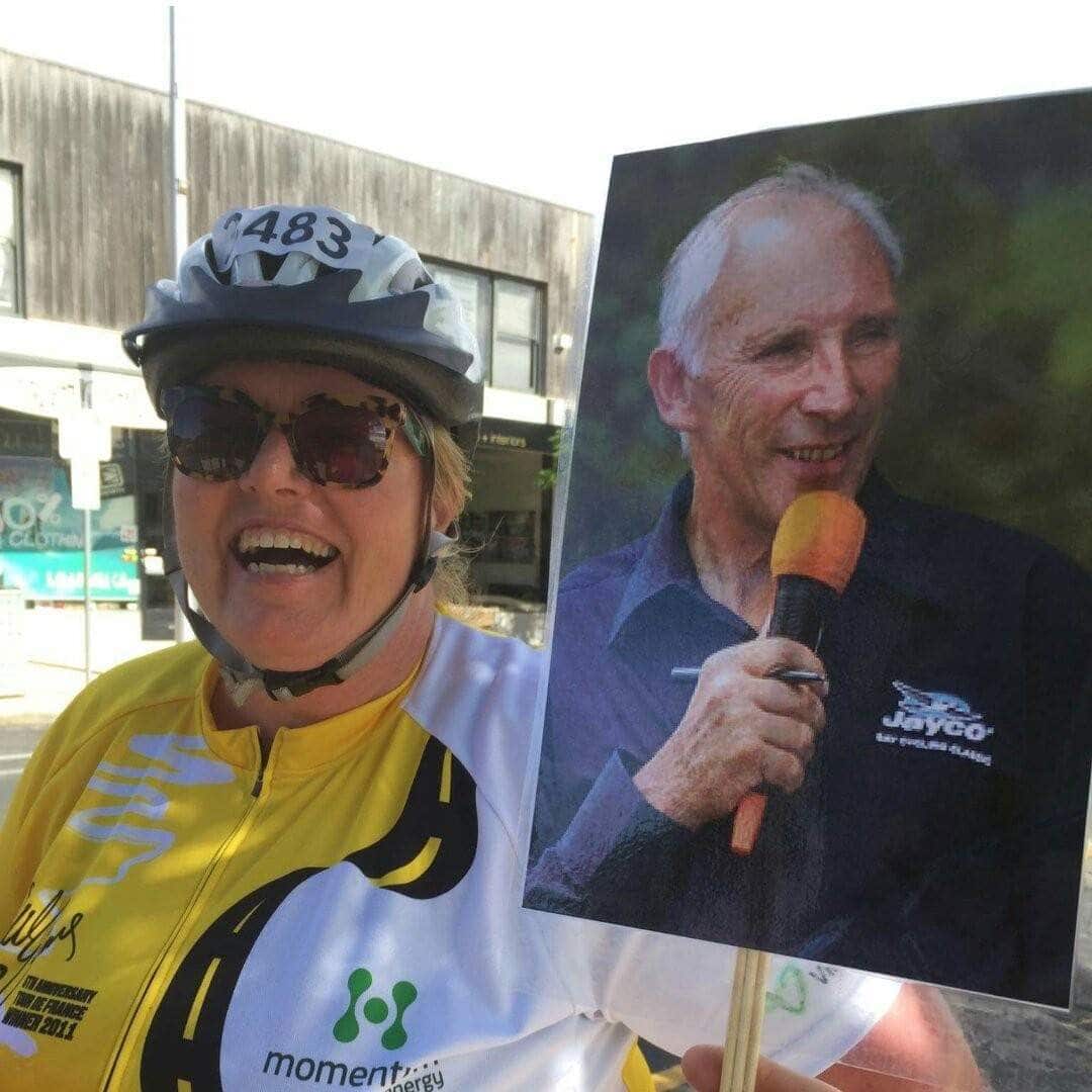 Deborah Lewis/Twitter