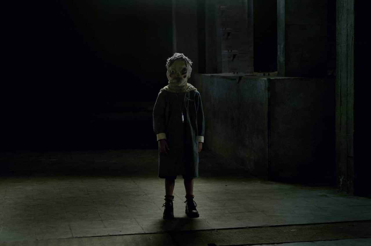 2007_the_orphanage_001.jpg