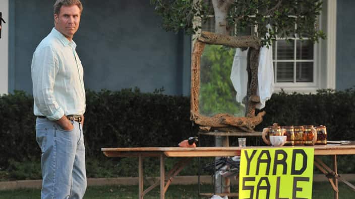 Everything_Must_Go_yardsale_704.jpg
