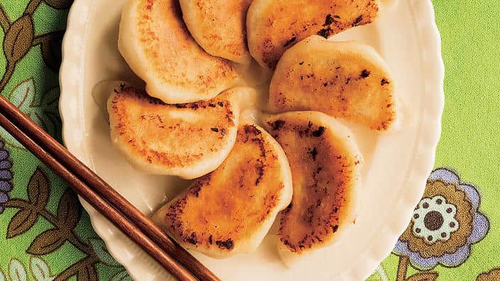 Chinese pork and cabbage dumplings