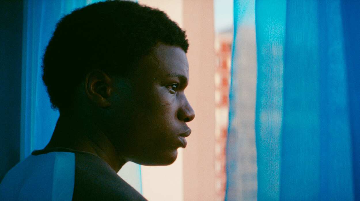 Gagarine, Alseni Bathily