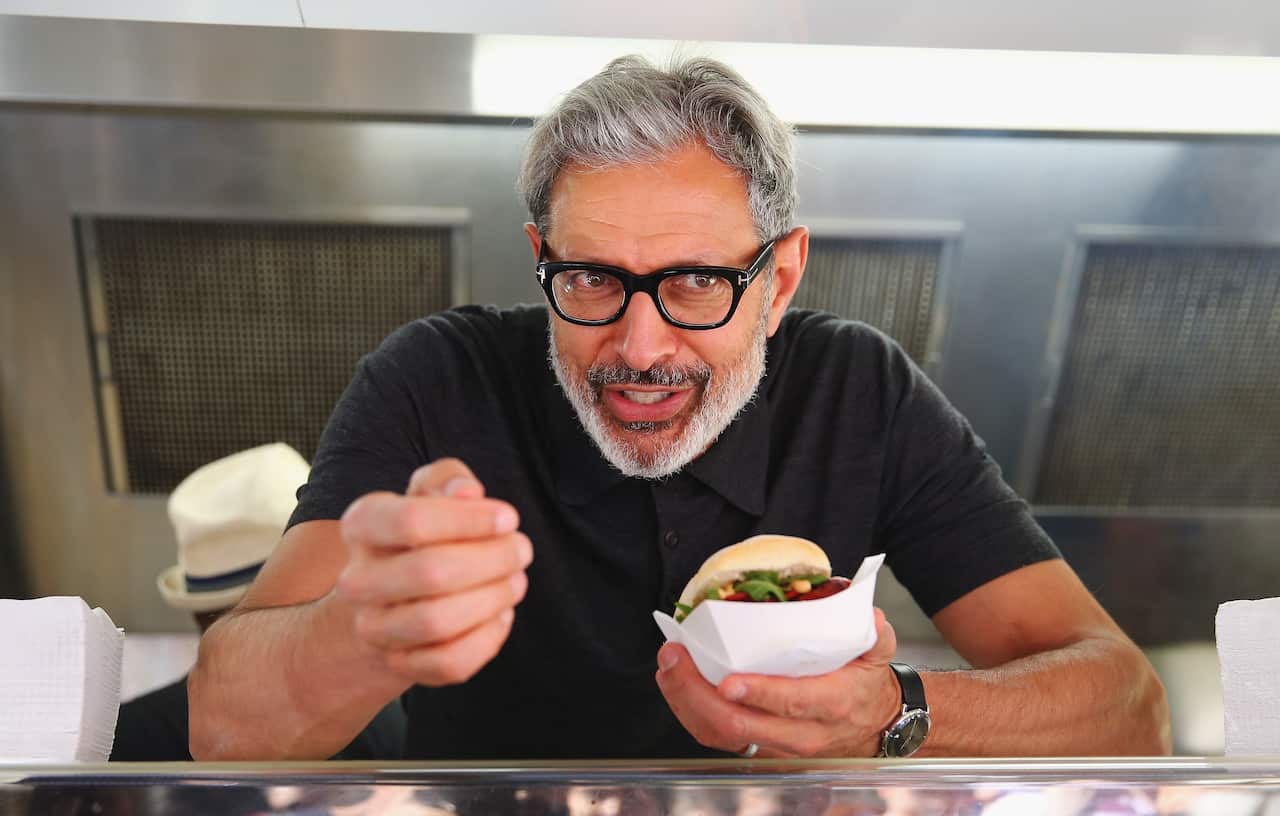 Jeff Goldblum Serves Sausages To Sydneysiders