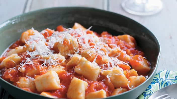 Gnocci with fresh tomato and basil sauce, SBS Food