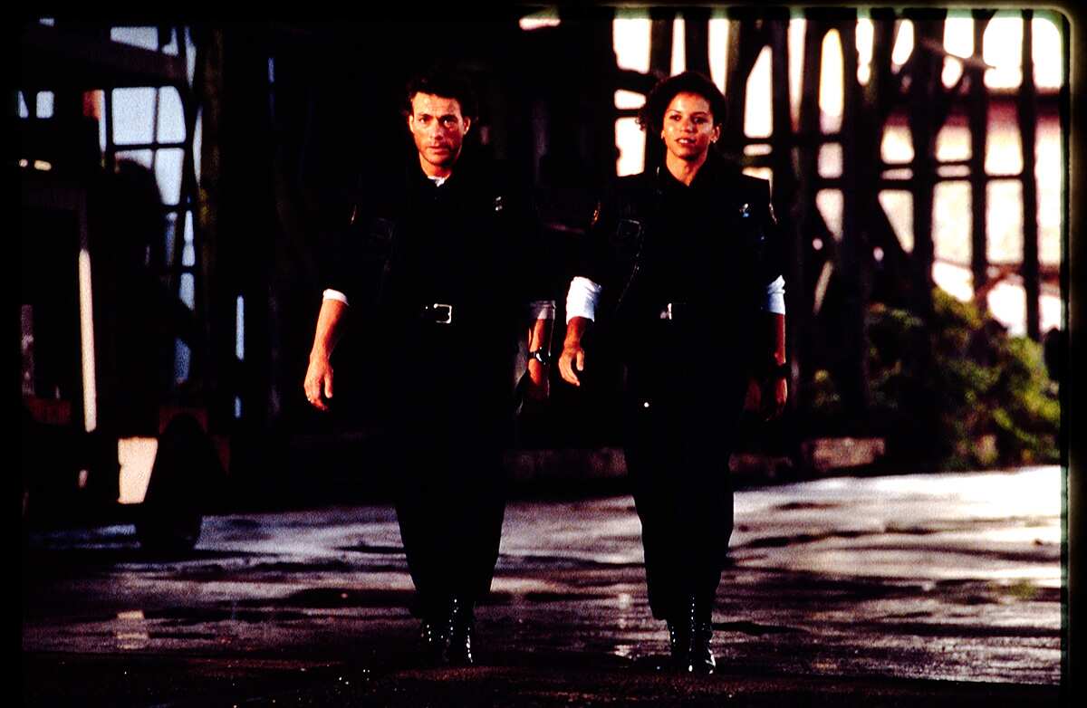 Timecop, Jean-Claude Van Damme, Gloria Reuben
