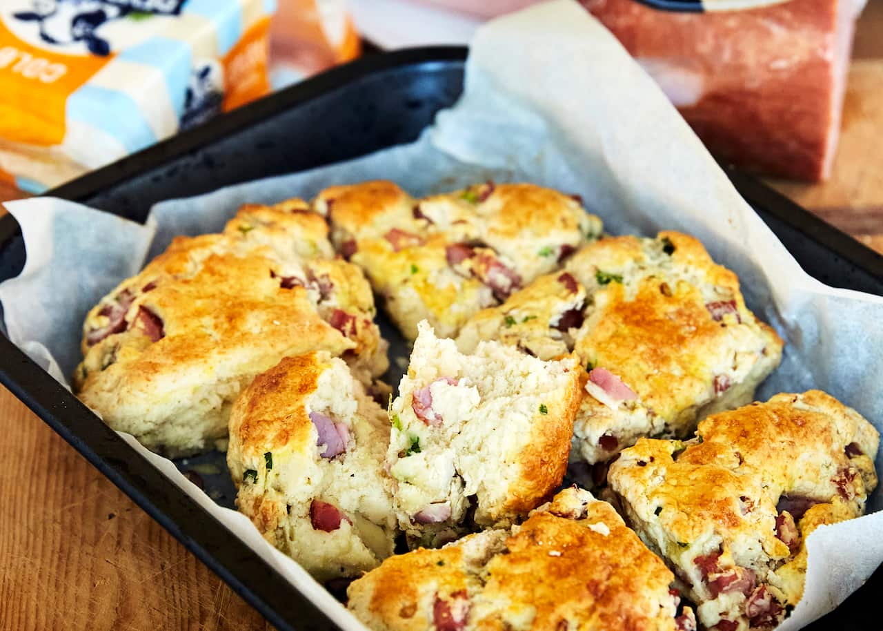 Savoury scones