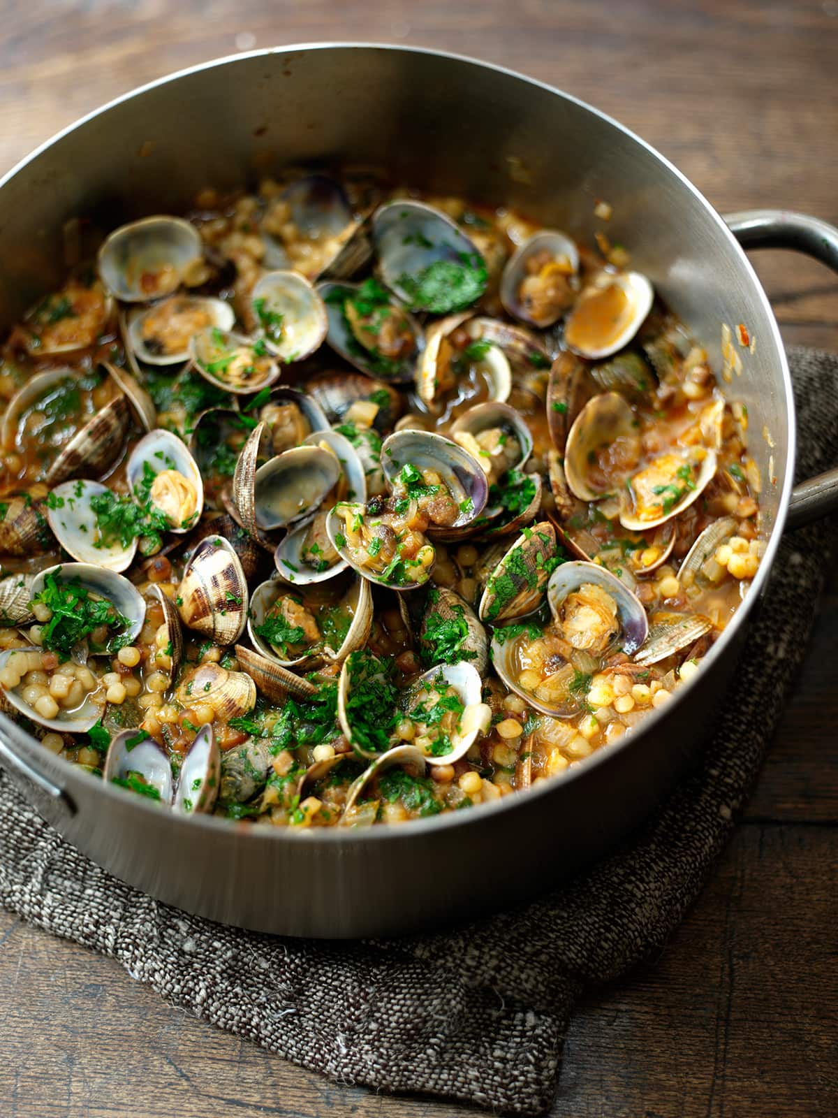 Sardinian couscous with clams from Nigellissima