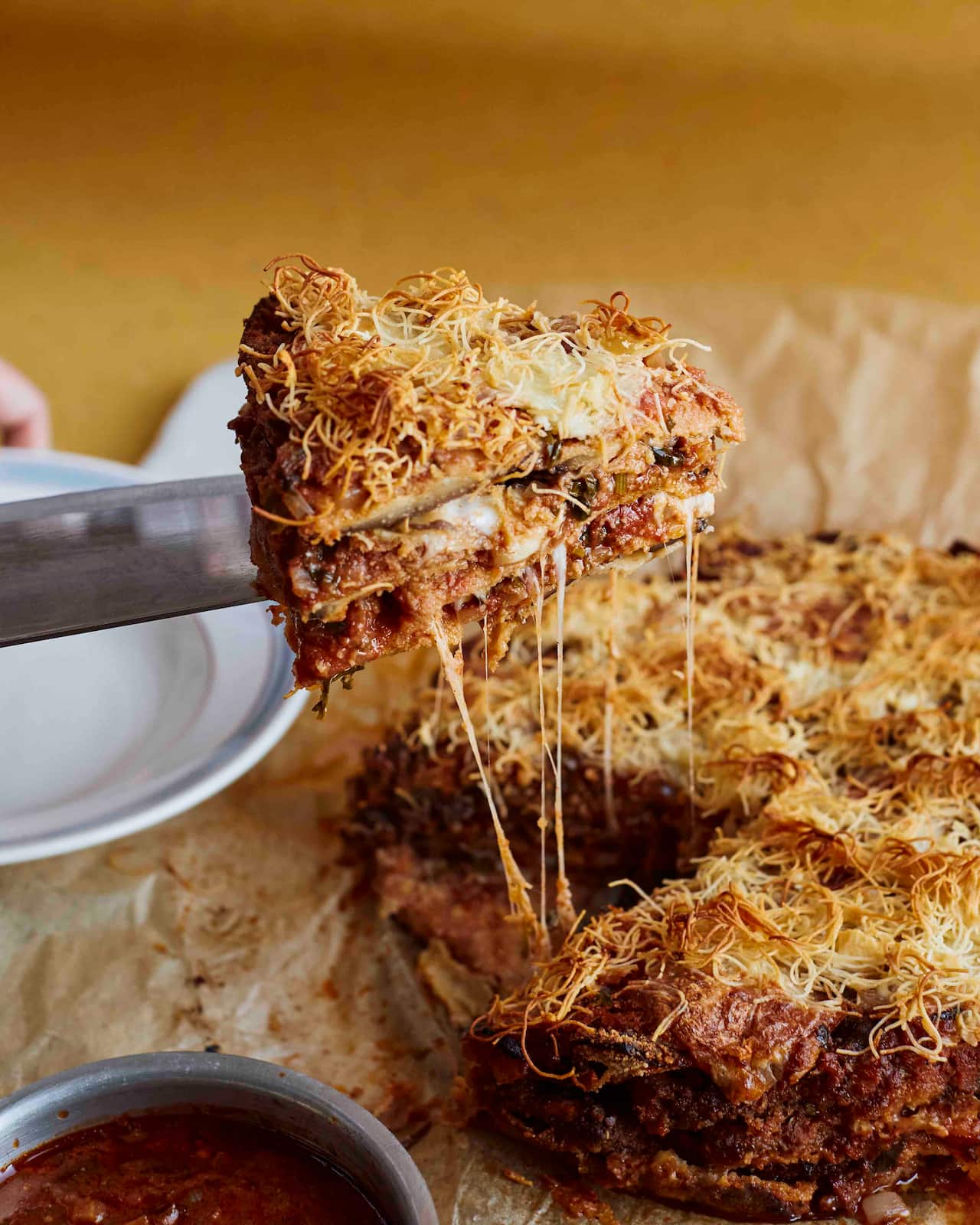 Parmigiana pie with tomato sauce