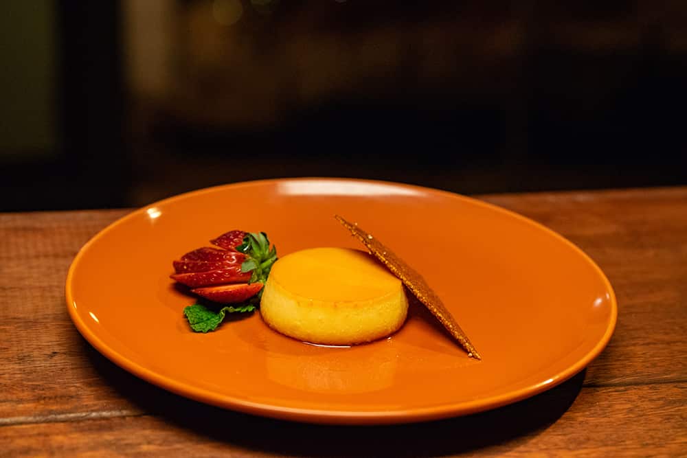 Vanilla flan (Flan Napolitano)