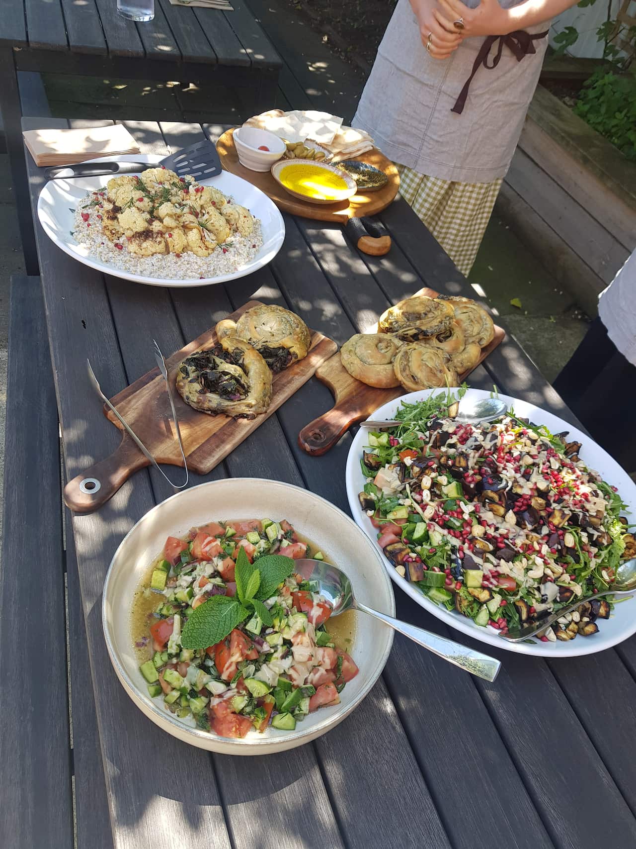 Palestinian dak dak salad