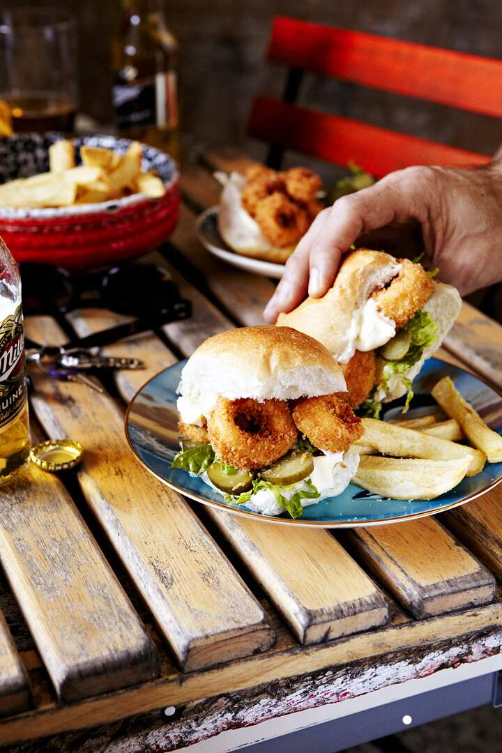 Calamari po-boy slider