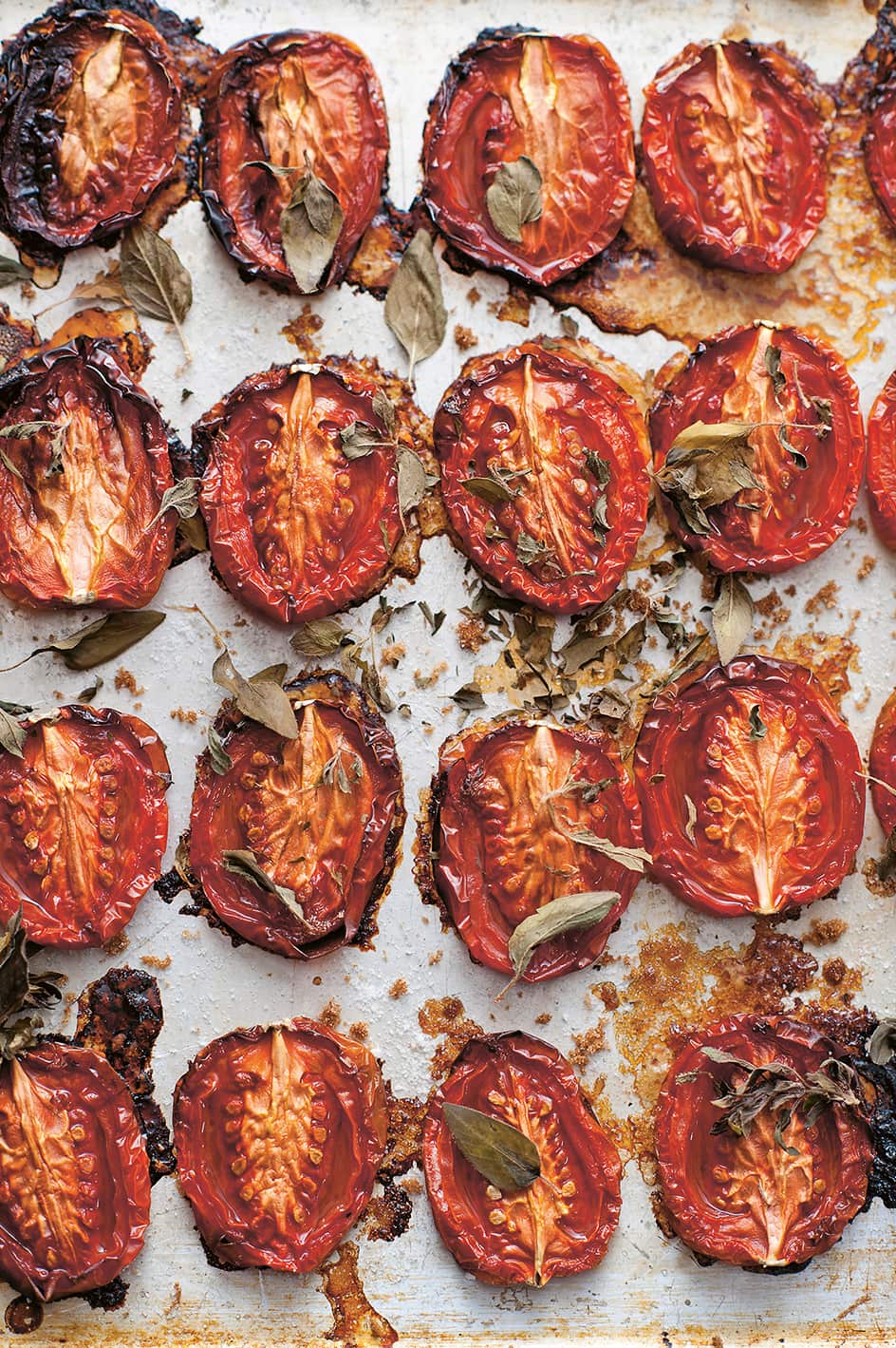 Preserved roasted tomatoes