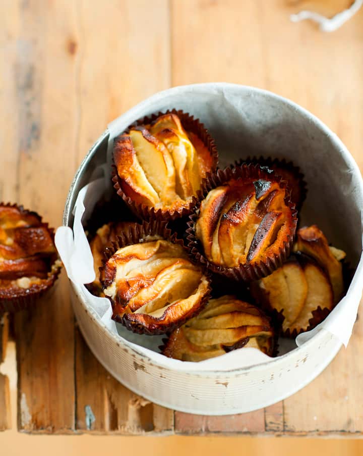 Michelle' apple 'cupcake'