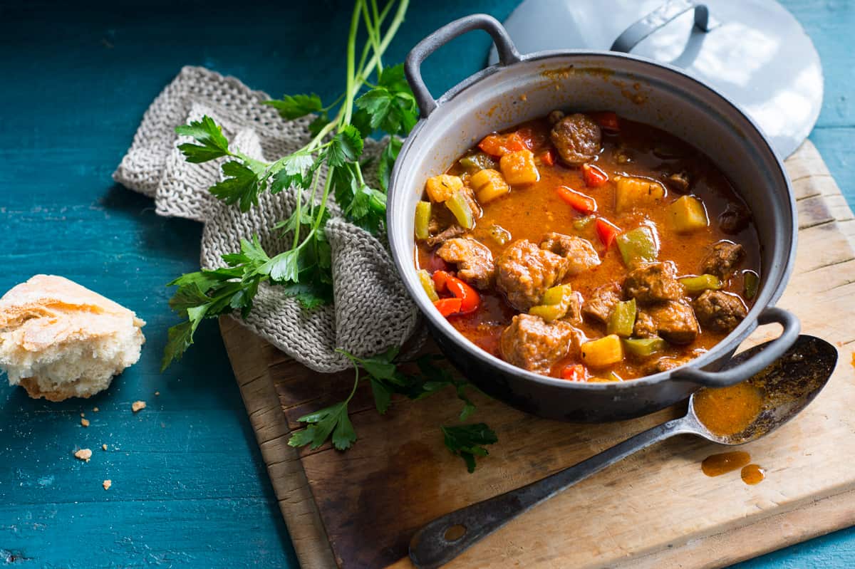 Dutch lamb stew with potato and capsicum