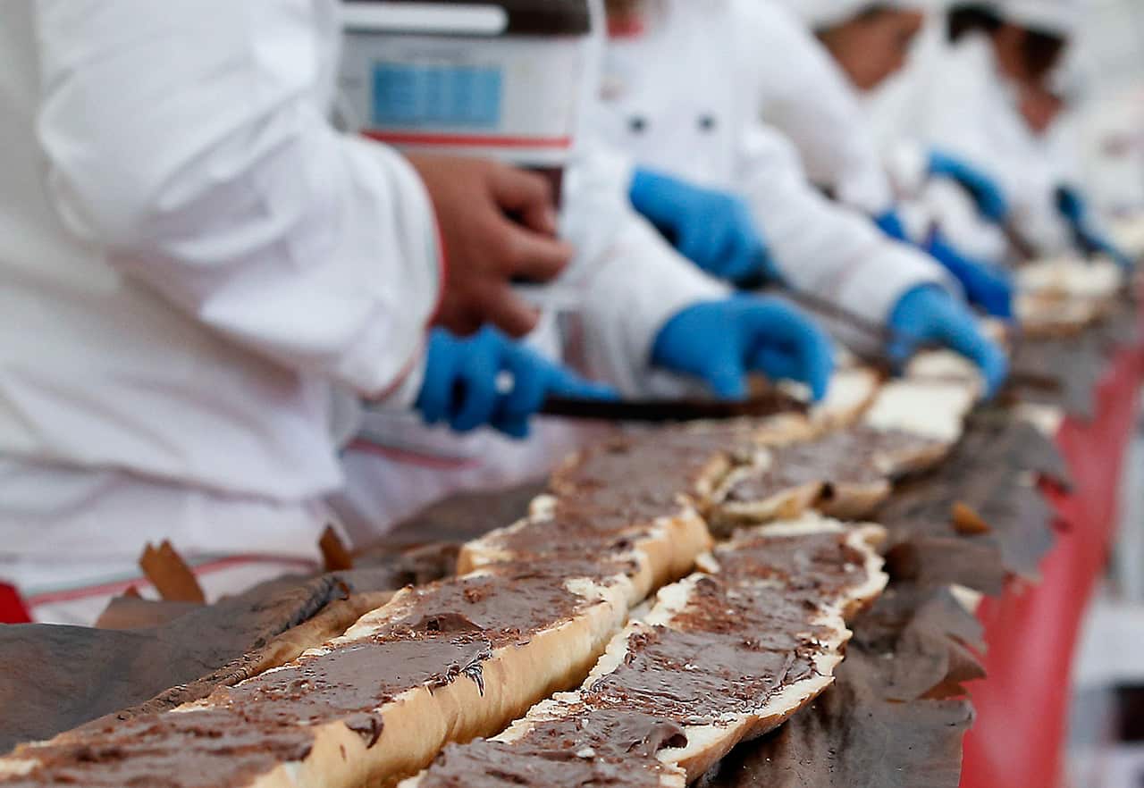 Guiness World Record baguette with Nutella