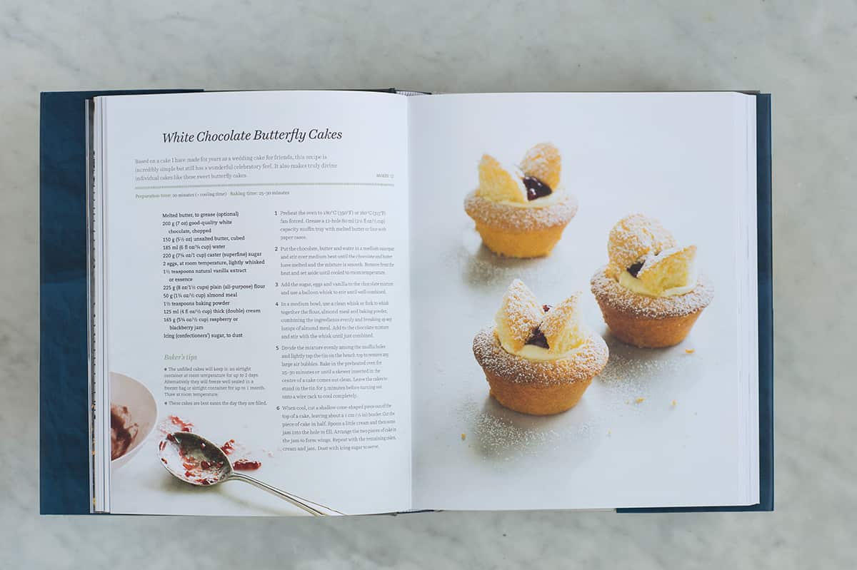 White chocolate butterfly cakes from BakeClass